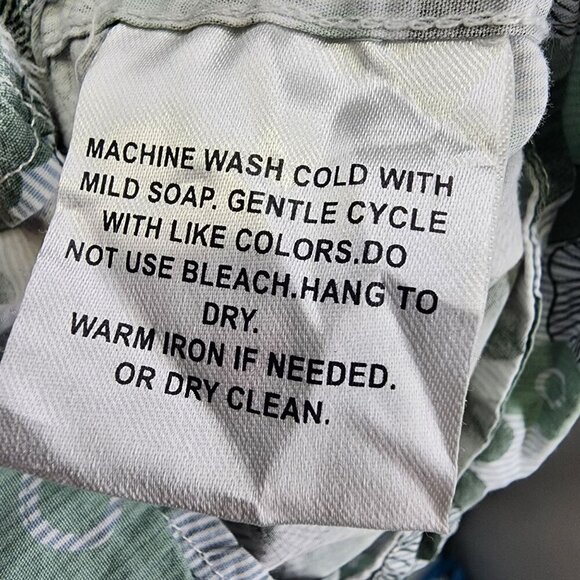 Tallia Short Sleeve Button‎ Front Shirt Floral Pattern Men's Size XL 17.5 Green - Picture 5 of 6